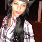 Profil de Mounira, 25 ans, Plancul à Martisberg (Valais)